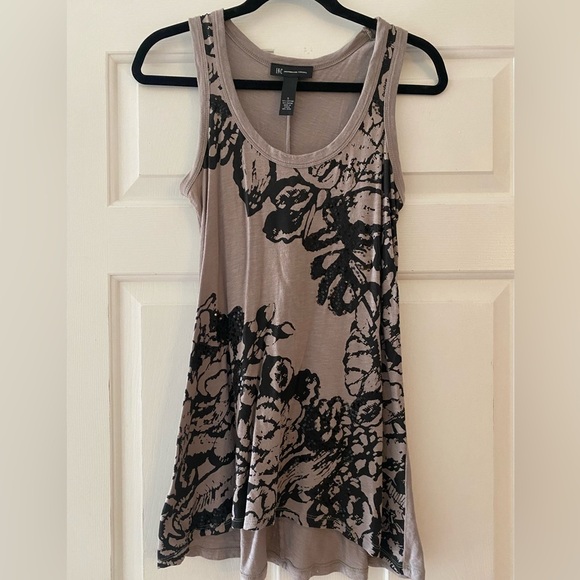 INC International Concepts Tops - INC International Concepts Tan and Black Long Graphic Tank Top